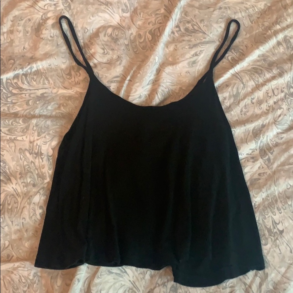Black flowy tank
